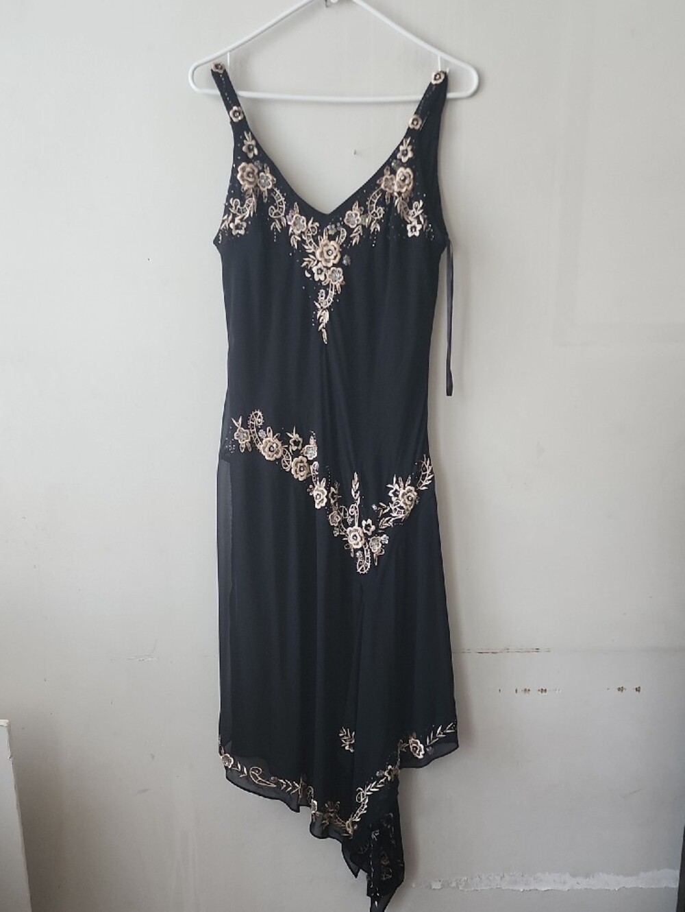 R&M Richards Black Slip Dress with Cream Floral Embroidery - Picture 2 of 8
